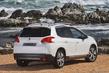 Modernizovaná verze kompaktního crossoveru Peugeot 2008 fotografie 4