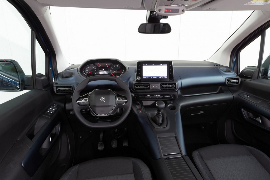 Test nového kompaktního MPV Peugeot Rifter