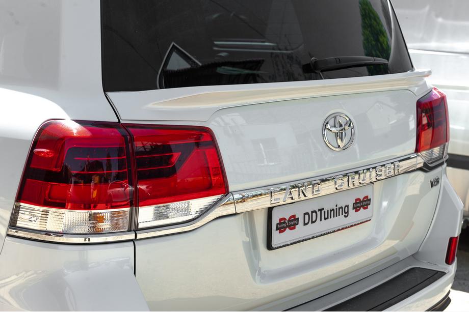 Toyota Land Cruiser 200 2007–2021 Spoiler WALD (spodní, 2016-2021) Image