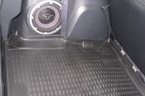 Citroen C-Crosser 2007–2013 (2007↗) Vana do kufru (Novline) (se subwooferem) crossover fotografie 2