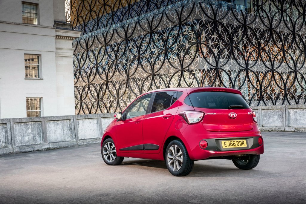 Kompaktní pětidveřový hatchback Hyundai i10