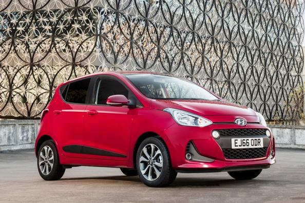 Kompaktní pětidveřový hatchback Hyundai i10