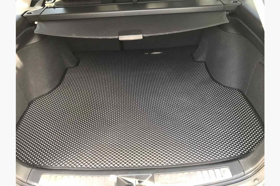 Toyota Avensis 2003–2009 EVA vanička do kufru (SW, černá) Image