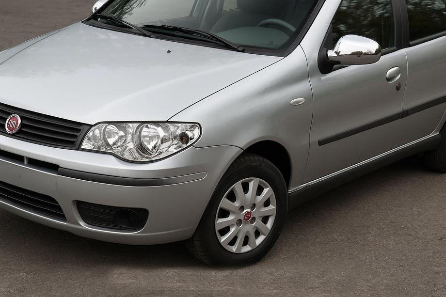 Fiat Albea 2002–2012 Chromové kryty zpětných zrcátek (2011↗, 2 ks, plast) Carmos - ABS plast Image
