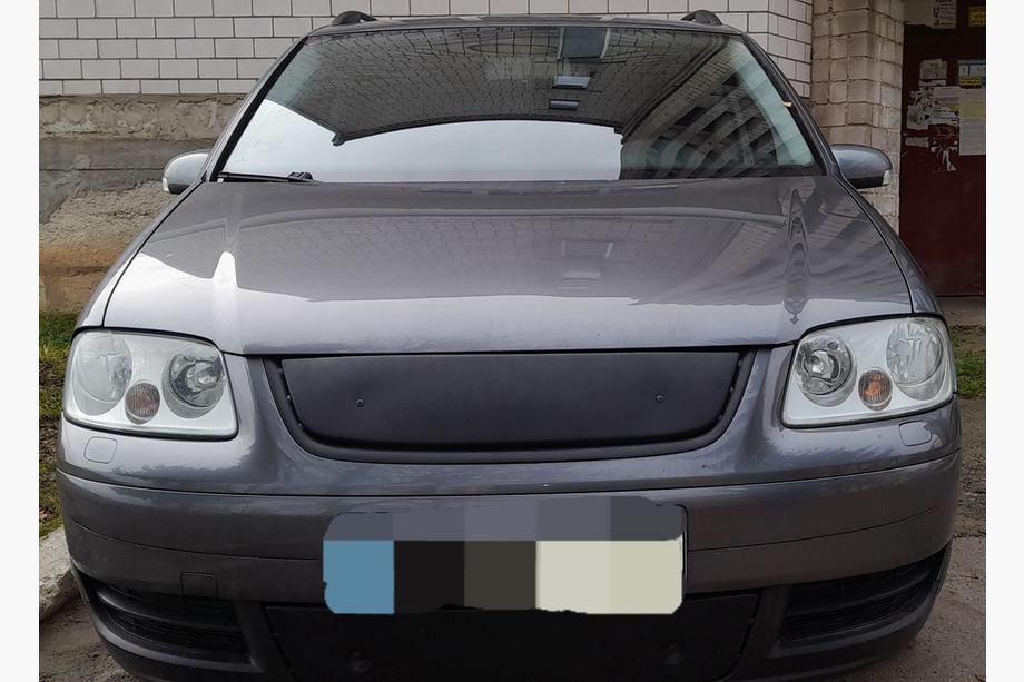 Volkswagen Touran 2003–2010 Zimní clona masky (horní, 2003-2006) Lesklá Image