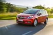 Recenze kompaktního minivanu Opel Zafira fotografie 10