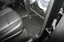 Chevrolet Tahoe 2014–2019 (2015↗) 3D gumové autokoberce do interiéru (4 ks, Novline) fotografie 3