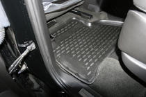 Chevrolet Tahoe 2014–2019 (2015↗) 3D gumové autokoberce do interiéru (4 ks, Novline) fotografie 5