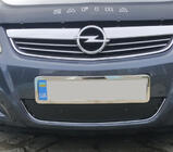 Opel Zafira B 2005–2011 Zimní clona na masku chladiče (2008-2011) fotografie 1