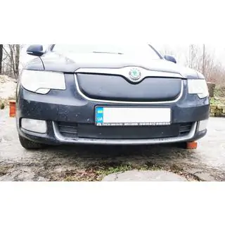 Zimní kryt masky chladiče (horní, 2008-2013) Skoda Superb 2009–2015 fotografie 3
