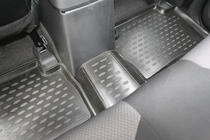 Mitsubishi L200 2015–2024 3D gumové autokoberce do interiéru (sada 4 ks, Novline) – základní výbava fotografie 2