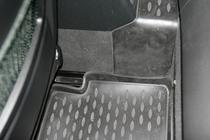 BMW řady 3 E90/E91 2005–2011 Gumové autokoberce do interiéru (4 ks, Novline, E91) fotografie 5