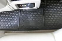 Cadillac SRX 2004–2009 (2010↗) Gumové koberce do interiéru (3 ks, Novline) fotografie 4