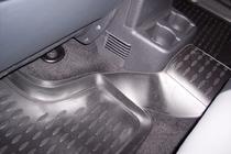 Dodge Nitro 2006–2011 Gumové autokoberce do interiéru (4 ks, Novline) fotografie 3