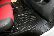 Fiat Ducato 2006–2025 (2012↗) Gumové koberce do interiéru (2 ks, Novline) fotografie 3