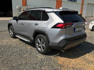 Toyota Rav 4 2019–2025 Boční nášlapy Allmond Grey (2 ks, hliník) fotografie 4