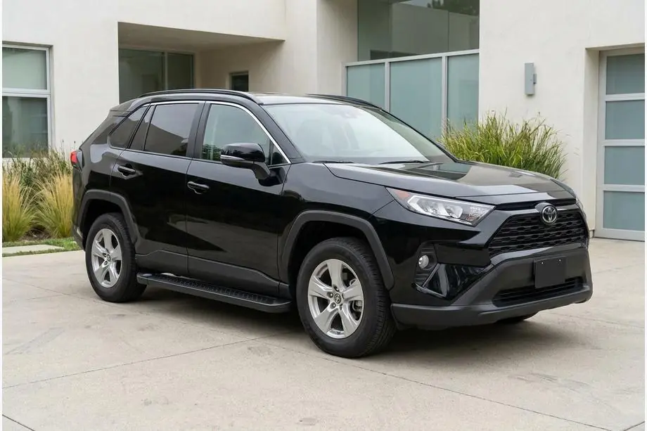 Toyota Rav 4 2019–2025 Boční nášlapy Allmond Black (2 ks, hliník) Image