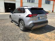 Toyota Rav 4 2019–2025 Boční nášlapy Fullmond (2 ks, hliník) fotografie 6