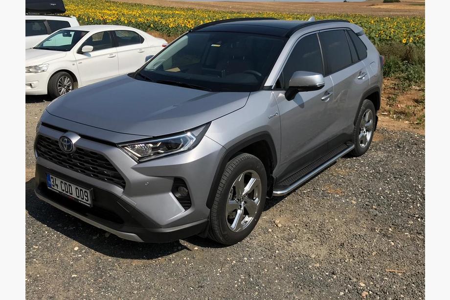 Toyota Rav 4 2019–2025 Boční nášlapy Maydos V2 (2 ks, hliník + nerezová ocel) Fotografie 2