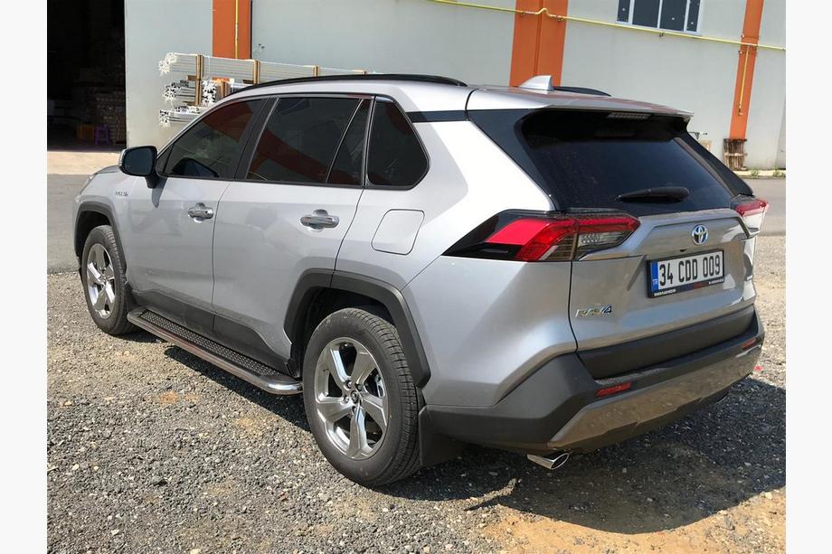 Toyota Rav 4 2019–2025 Boční nášlapy Maydos V2 (2 ks, hliník + nerezová ocel) Fotografie 9