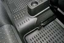 Fiat Punto Grande/EVO 2006–2018 (2006↗) Gumové autokoberce do interiéru (4 ks, Novline) 5D fotografie 5