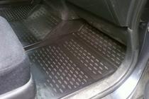 Honda FR-V 2004–2009 Gumové autokoberce do interiéru (4 ks, Novline) fotografie 4