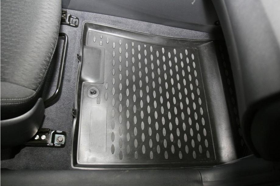 Hyundai Elantra (MD/UD) 2011–2015 Gumové autokoberce do interiéru (4 ks, Novline) Fotografie 3