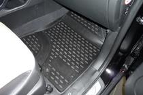 Kia Sorento II XM 2009–2014 (2009-2012) Gumové koberce do interiéru (4 ks, Novline) fotografie 4