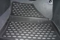 Kia Sorento II XM 2009–2014 Gumová rohož (3. řada) do interiéru (Novline) fotografie 4