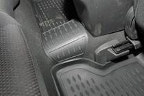 Mazda 3 2003–2009 Gumové autokoberce do interiéru (4 ks, Novline) fotografie 5