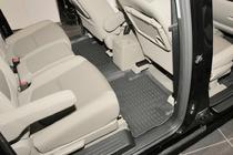 Mazda 5 2010–2018 (2005-2010) Gumové autokoberce do interiéru (4 ks, Novline) fotografie 3