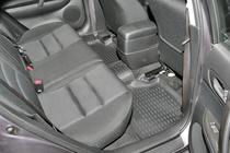 Mazda 6 2003–2008 Gumové autokoberce do interiéru (4 ks, Novline) fotografie 3