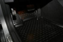 Mercedes E-Class W212 2009–2016 Gumové autokoberce do interiéru (4 ks, Novline) fotografie 2
