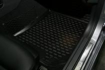 Mercedes E-Class W212 2009–2016 Gumové autokoberce do interiéru (4 ks, Novline) fotografie 4