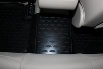 Mercedes GLK třída X204 2008–2015 Gumové autokoberce do interiéru (4 ks, Novline) fotografie 5