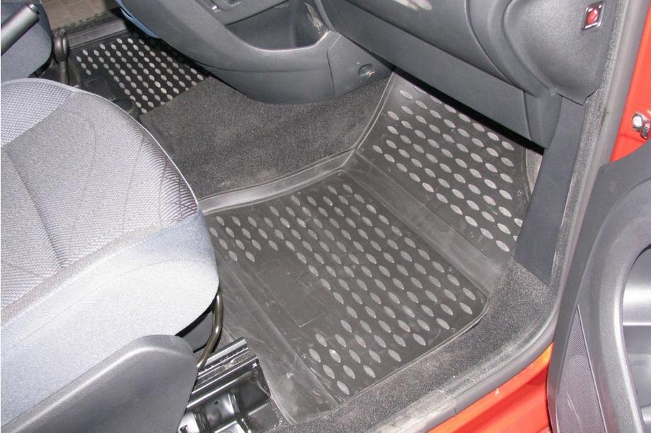 Peugeot Partner Tepee 2008–2018 Gumové autokoberce do interiéru (4 ks, Novline) Varianta 1 Fotografie 4