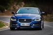 Recenze prémiového sedanu Jaguar XE fotografie 3
