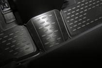 Toyota FJ Cruiser 2006–2022 Gumové autokoberce do interiéru (4 ks, Novline) fotografie 5