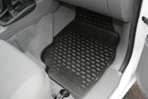 Toyota Hilux 2006–2015 (2008↗) Gumové autokoberce do interiéru (4 ks, Novline) fotografie 4