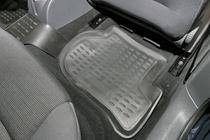 Volkswagen Golf 5 2003–2009 Gumové autokoberce do interiéru (4 ks, Novline) fotografie 3