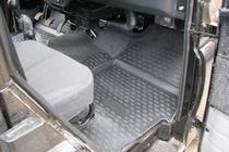 UAZ 3151 1985–2003 (Hunter) Gumové autokoberce do interiéru (3 ks, Novline) fotografie 4