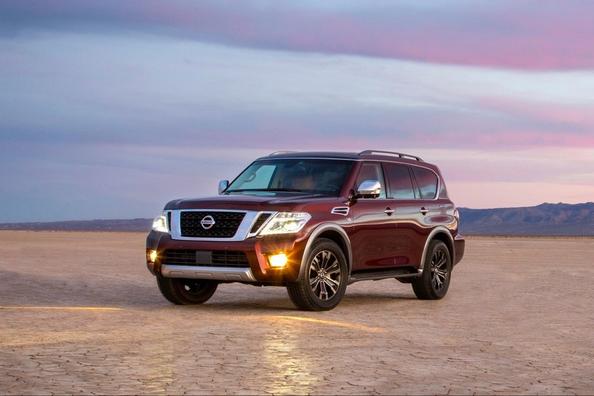 Recenze rámového SUV Nissan Armada druhé generace