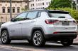 Recenze kompaktního crossoveru Jeep Compass fotografie 9
