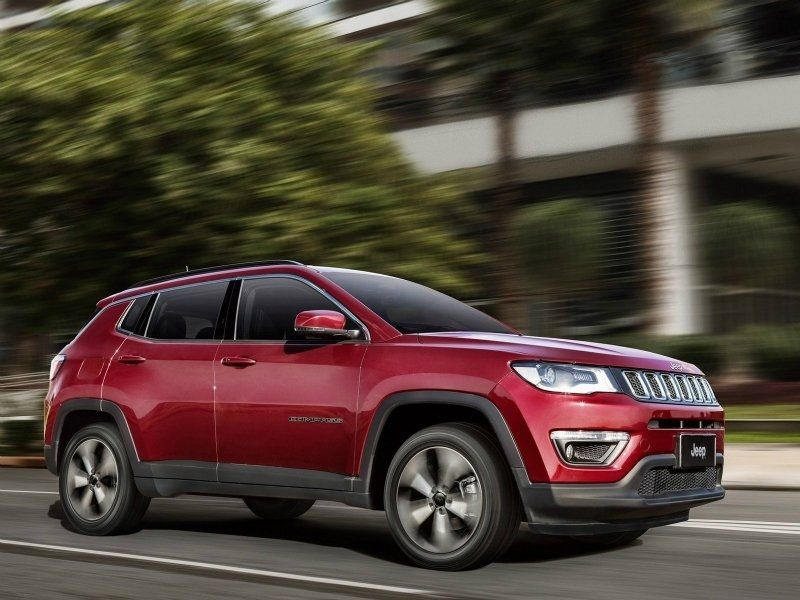 Recenze kompaktního crossoveru Jeep Compass