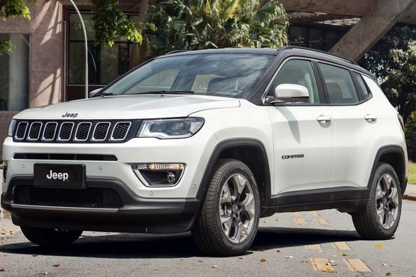 Recenze kompaktního crossoveru Jeep Compass