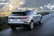 Středně velký luxusní crossover Range Rover Velar fotografie 13