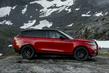 Středně velký luxusní crossover Range Rover Velar fotografie 10