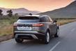 Středně velký luxusní crossover Range Rover Velar fotografie 9