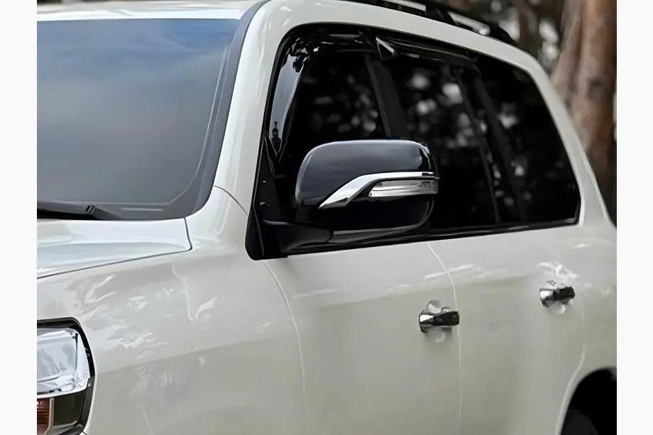 Toyota Land Cruiser 200 2007–2021 Kryty zrcátek (s opakovačem směrovky, styl 2016) Image