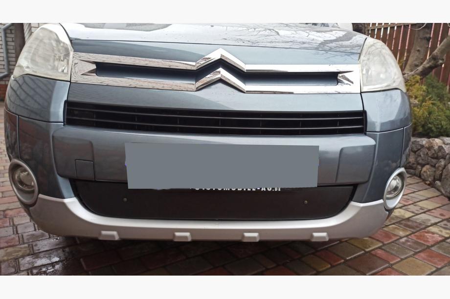 Citroen Berlingo 2008–2018 Zimní clona chladiče (2008-2012) Image